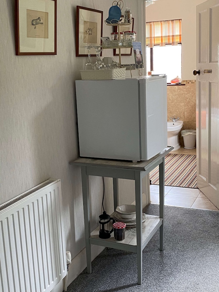 Double Room, Private Bathroom (Swan or/and Hanley) photo 3