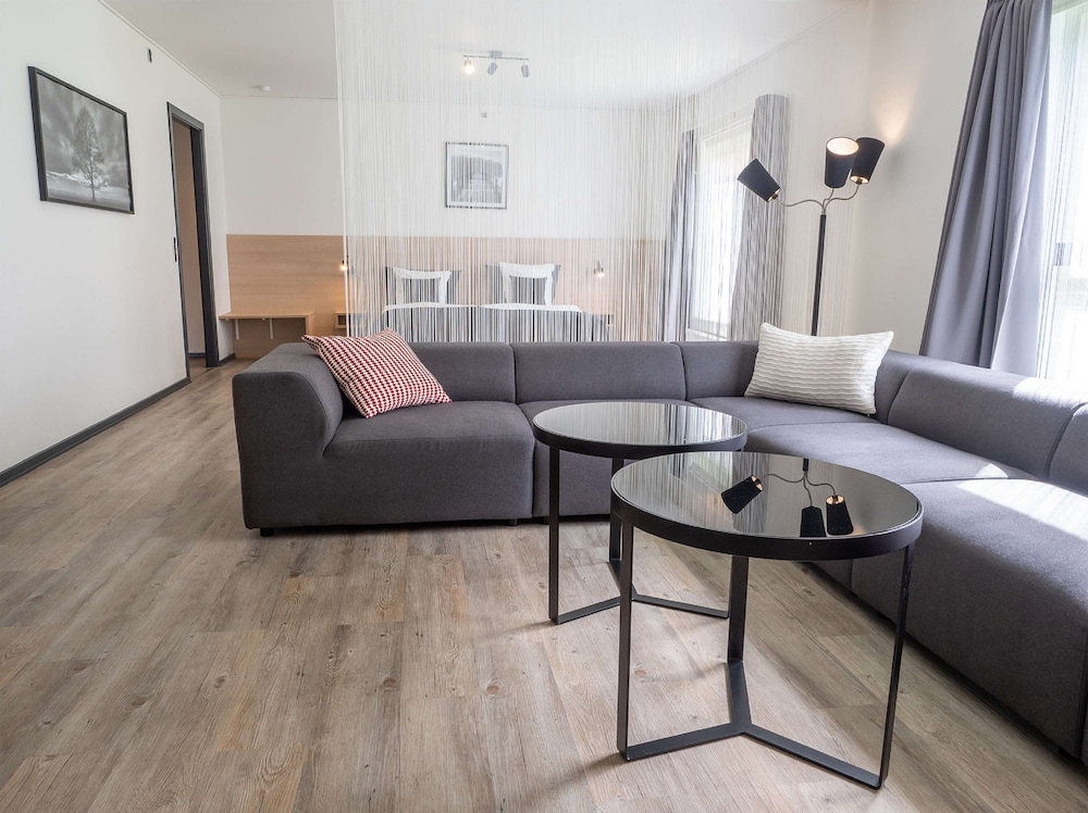 Family Room, Multiple Beds, Non Smoking - Photo 8