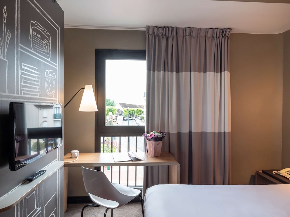 Standard Room, 1 Double Bed - Photo 4