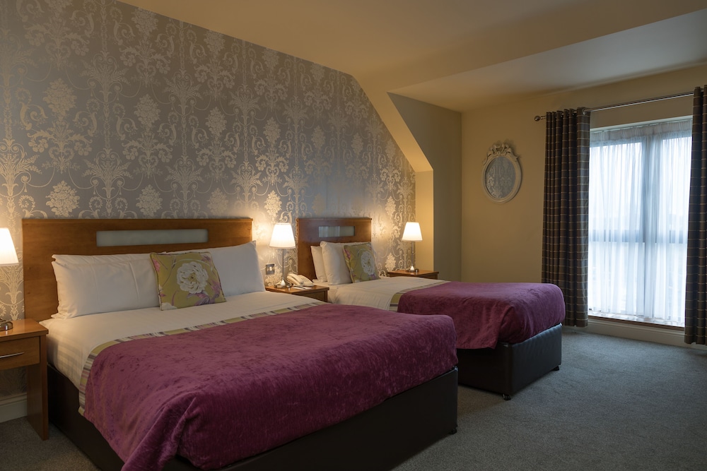 Double+Single bedded room