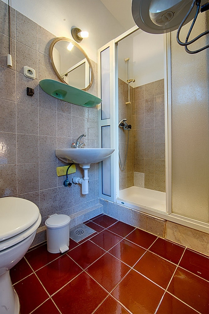 Apartment (Apartments Malo Lago - One-Bedroom Ap) photo 2
