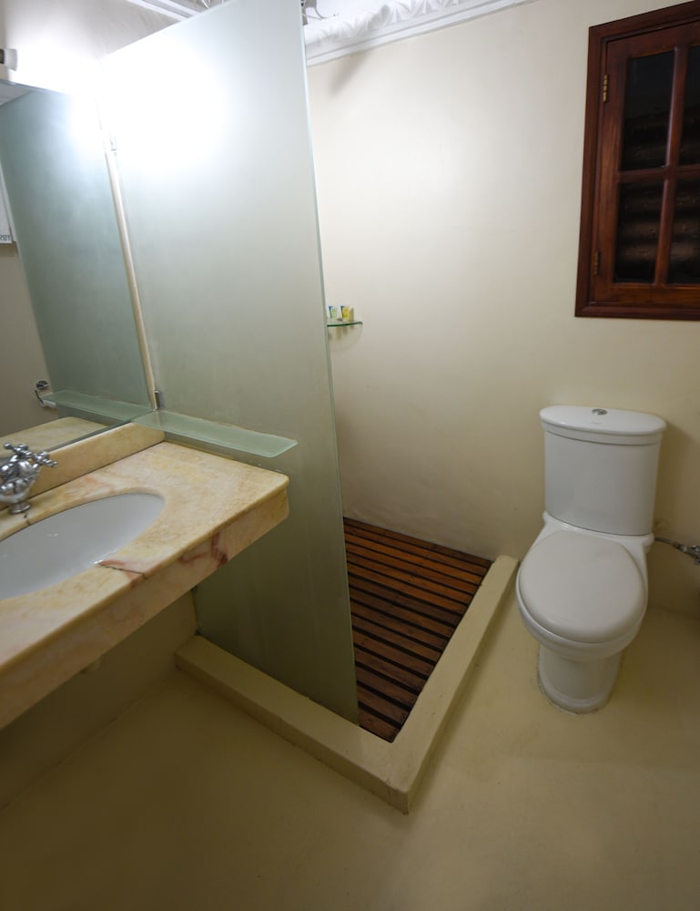 Standard Room photo 3