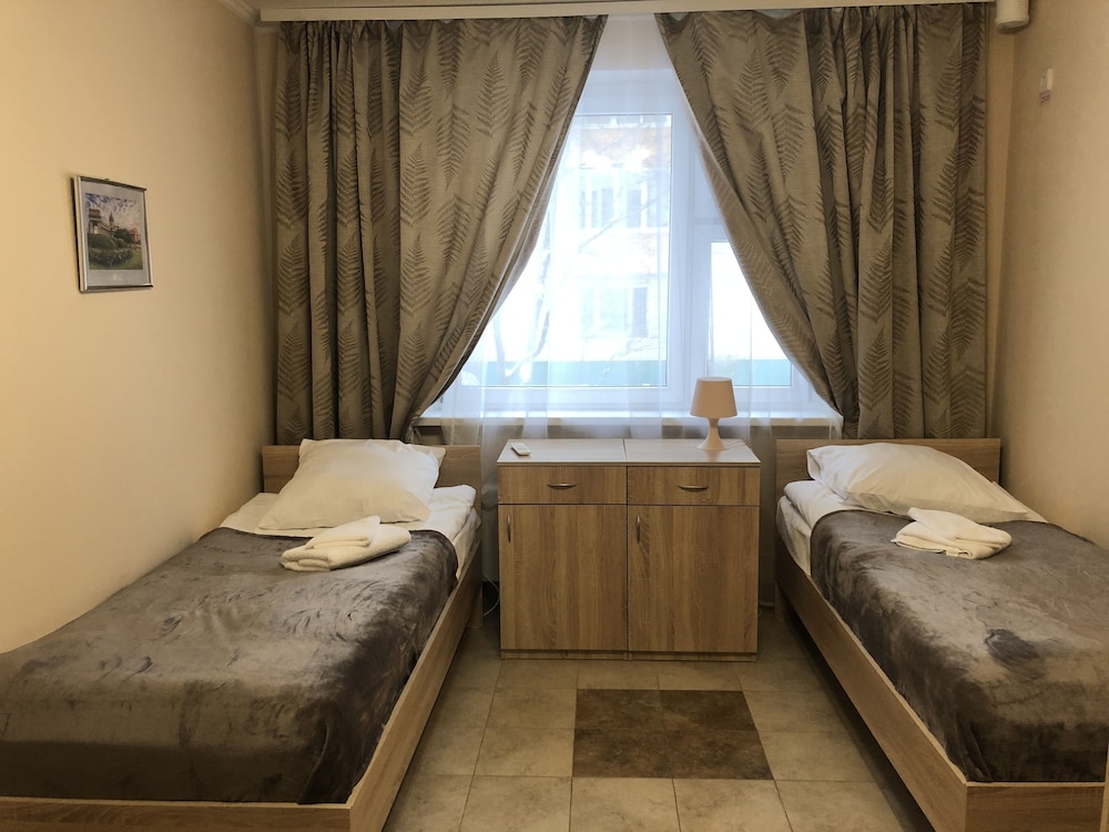 Standard Twin Room, 2 Twin Beds, Courtyard View