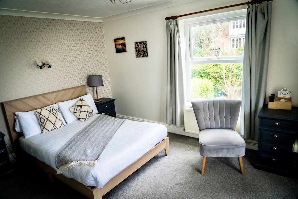 Superior Double Room, Ensuite, Sea View