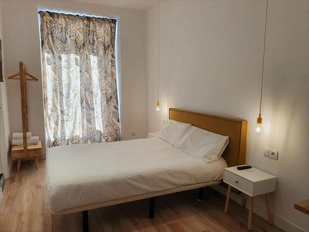Deluxe Double Room, 1 Double Bed - Photo 13