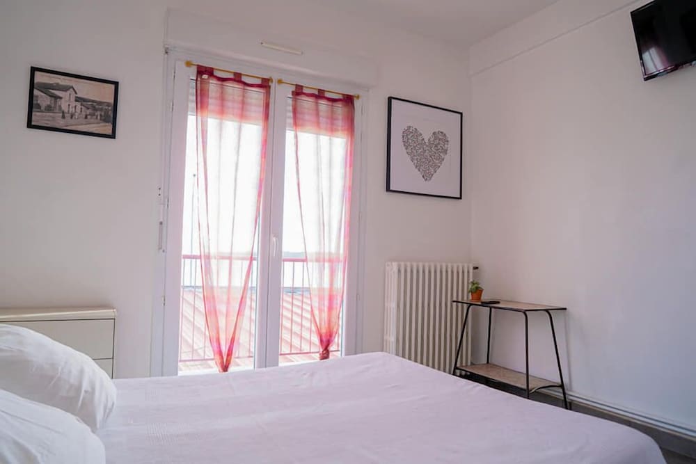 Classic Double or Twin Room photo 2
