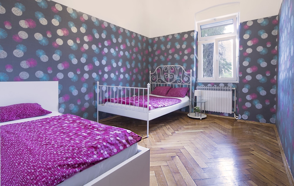 Single Room, Shared Bathroom