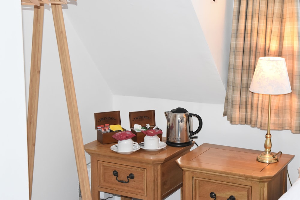 Double or Twin Room, Ensuite (Room 4) photo 3
