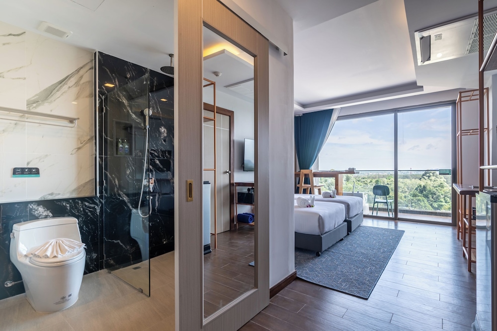 Premium Deluxe Twin Room - Photo 4