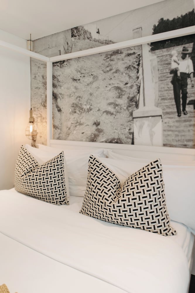 Serviced Apartment - 15 Loader photo 2