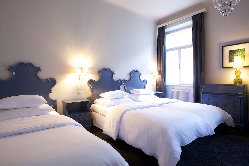 Basic Triple Room photo 2