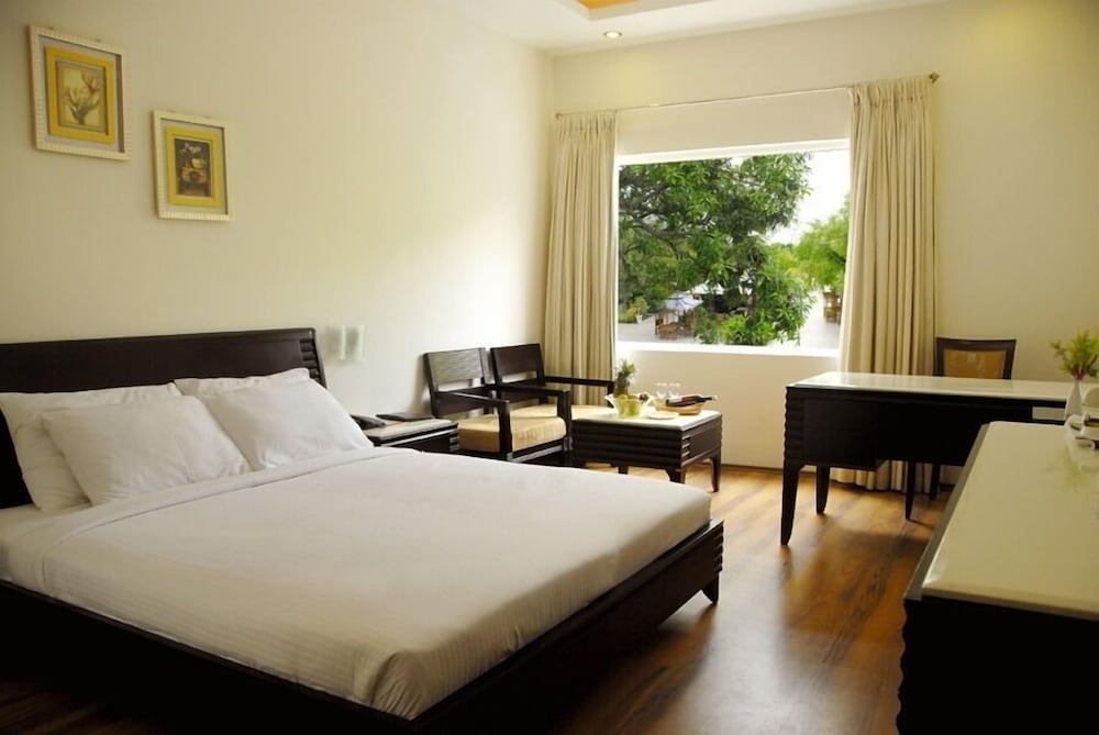 Deluxe Double Room, 1 King Bed, Accessible