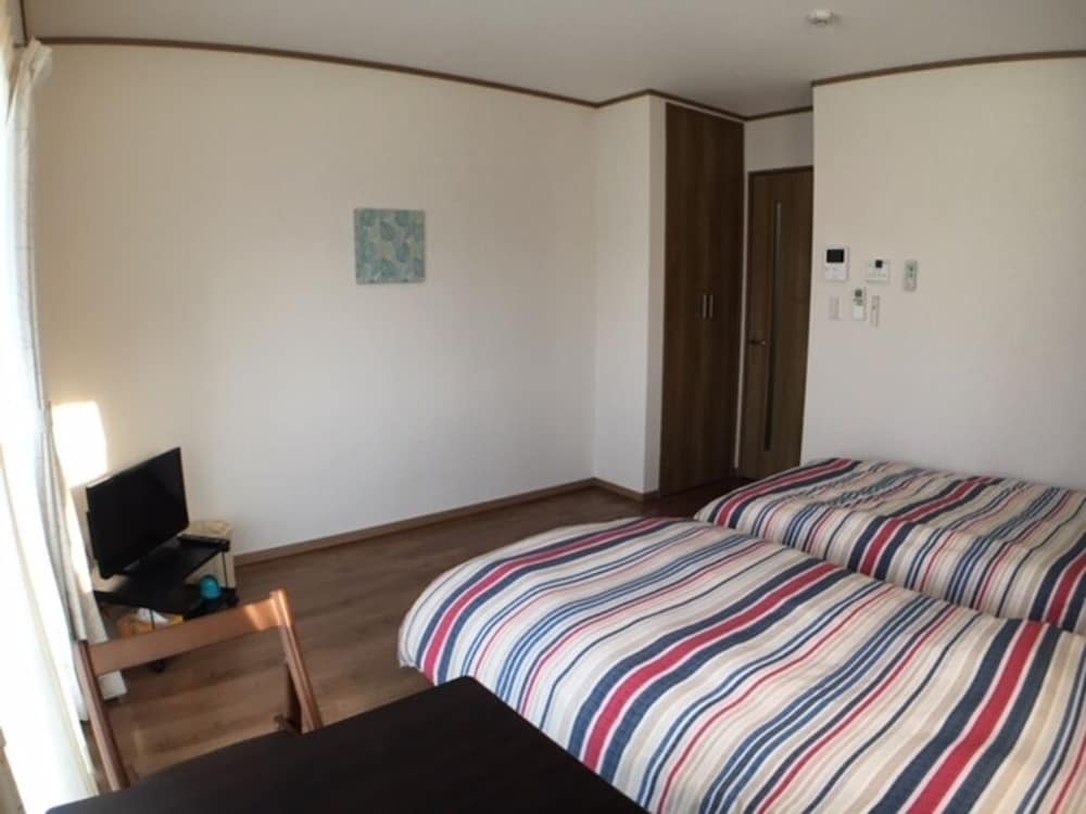 Ocean View Room photo 3
