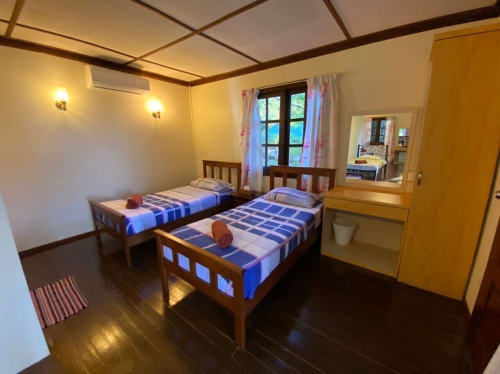 Sea View Cabin (Free Speedboat Transfer) photo 2