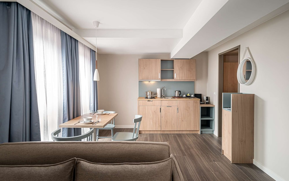 Deluxe Apartment - Photo 1