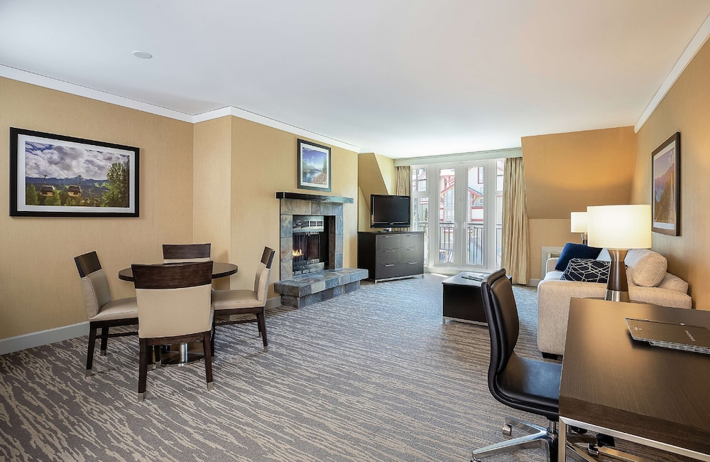 Blackcomb One Bedroom Suite - Photo 3