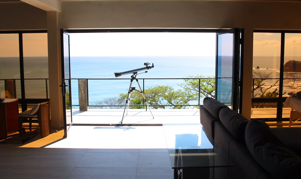 Honeymoon Penthouse, 1 King Bed with Sofa bed, Ocean View, Sea Facing photo 1