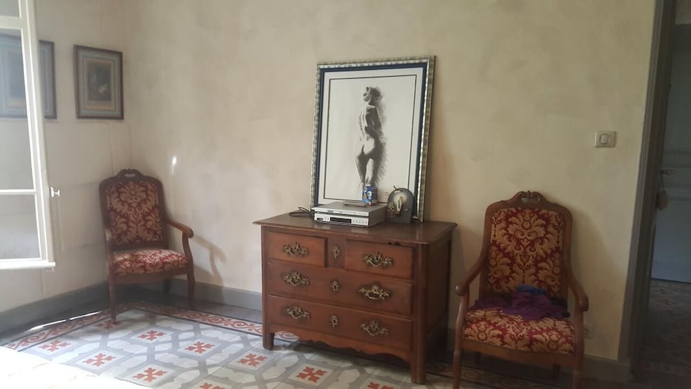 Double Room - Photo 6