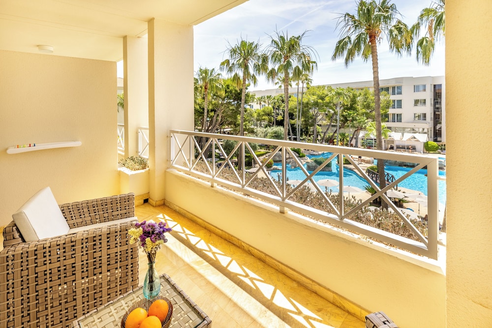 Premium Double Room, Balcony - Photo 8