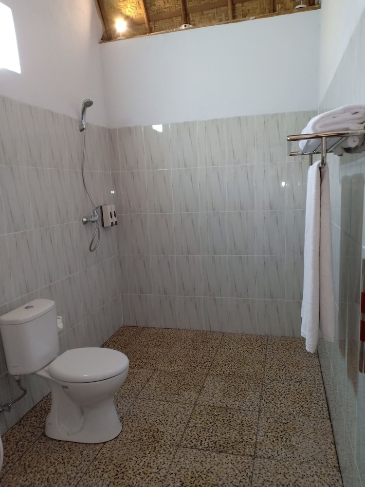 Family Room, 1 Bedroom, Pool Access, Pool View photo 2