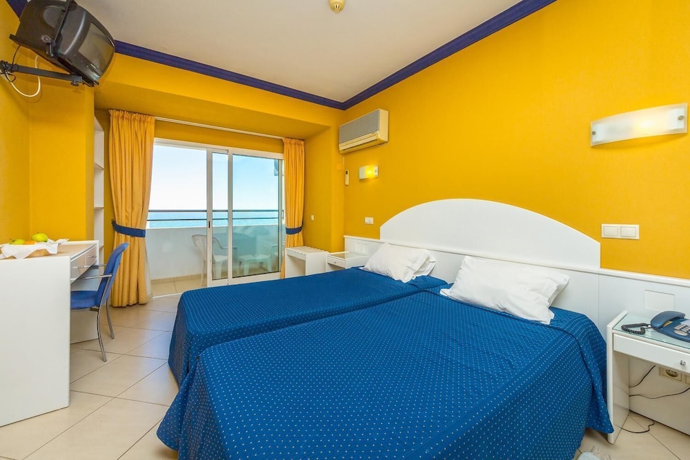 Triple Room - Photo 1
