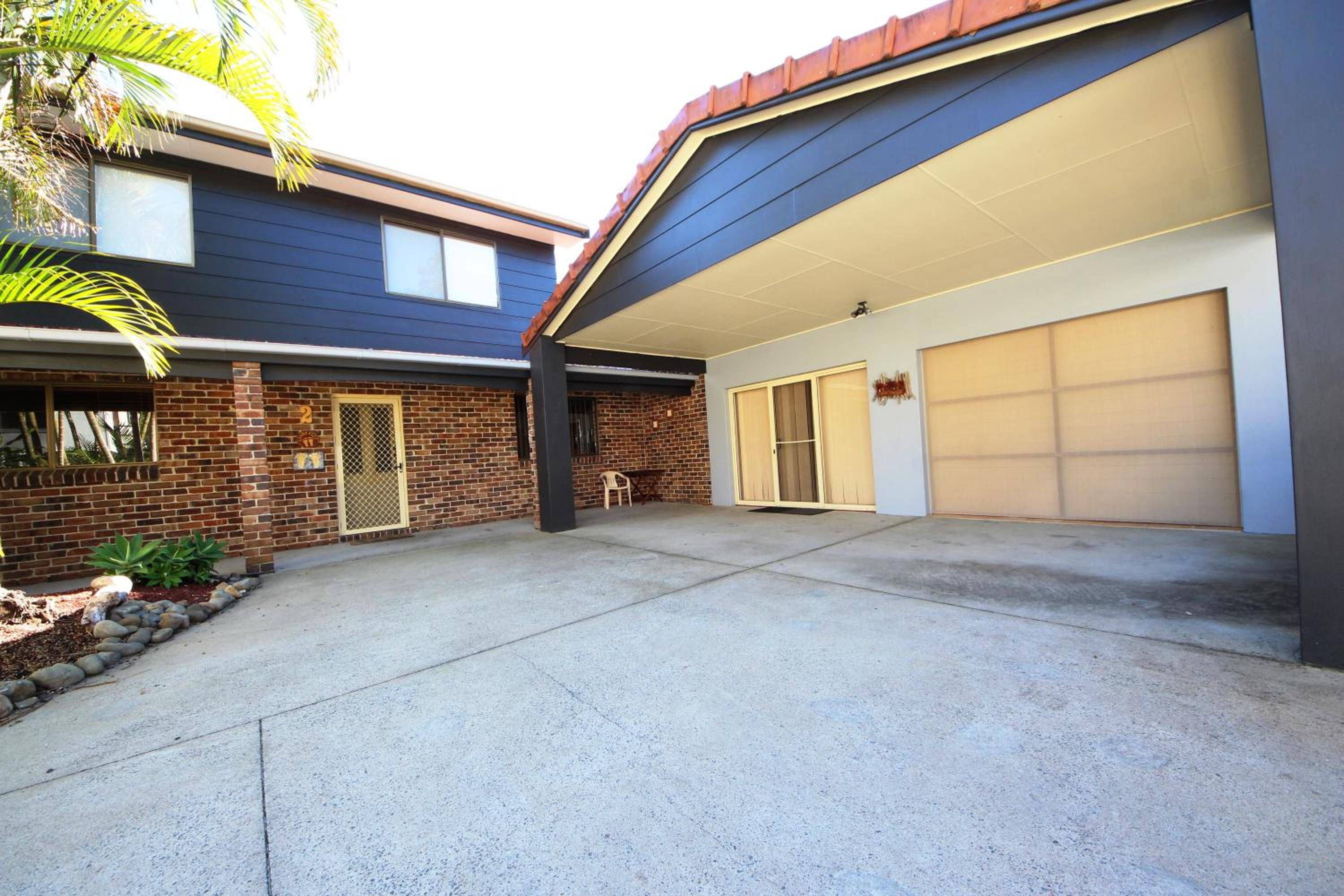 Villa photo 2