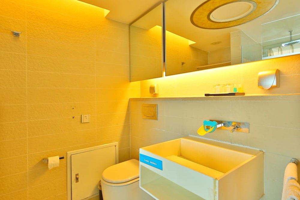 Business Double Room with City View photo 2