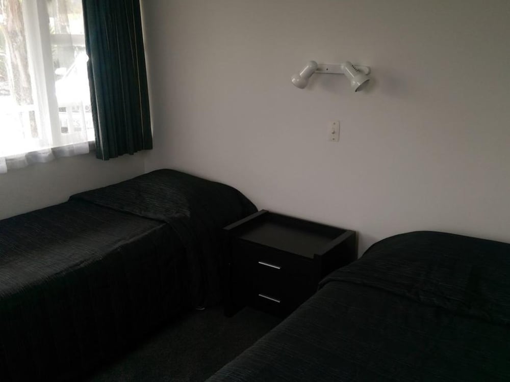One Bedroom photo 3