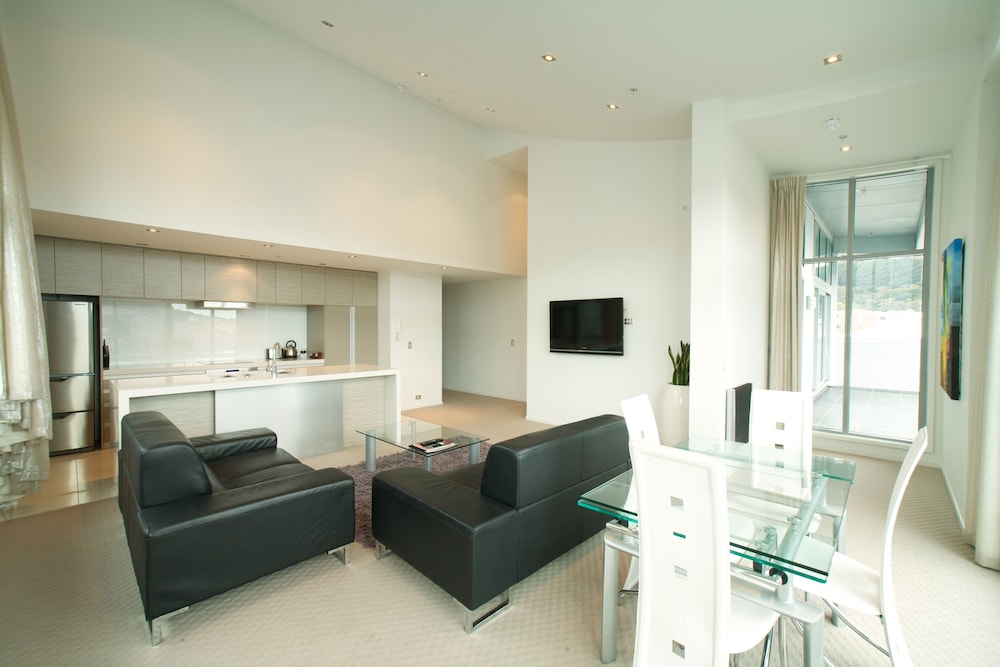 Two Bedroom Penthouse Apartment photo 3