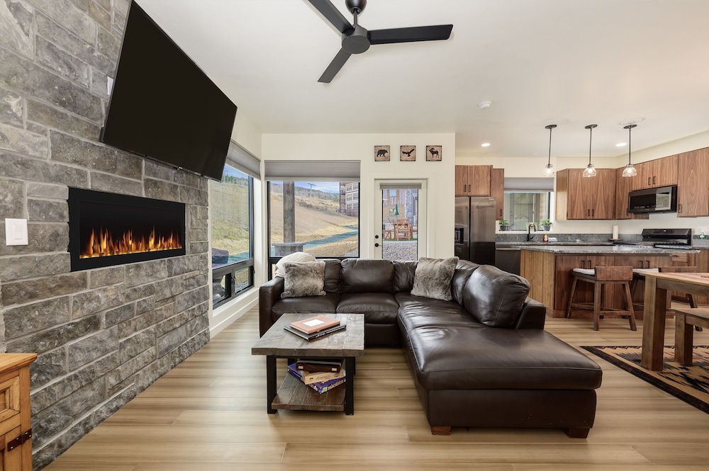 Townhome, 3 Bedrooms