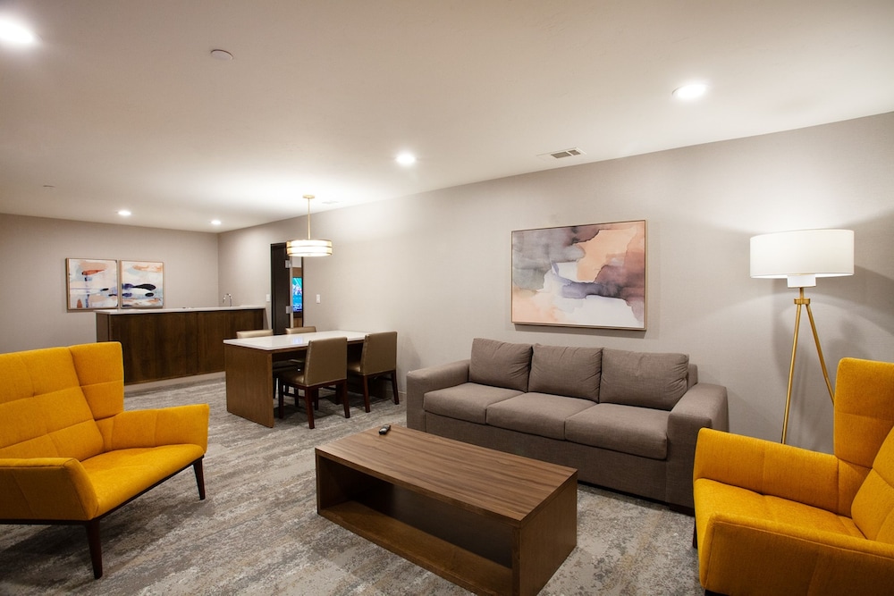 Suite, Multiple Beds, Non Smoking, Jetted Tub (Living Room;With Sofabed) - Photo 1