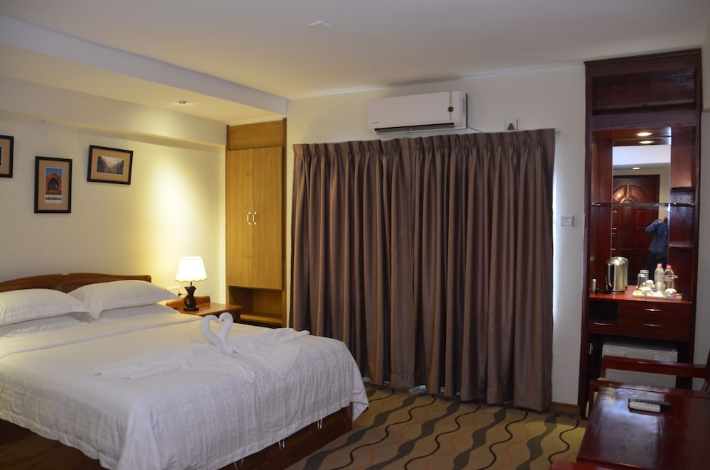 Deluxe Twin Room photo 2