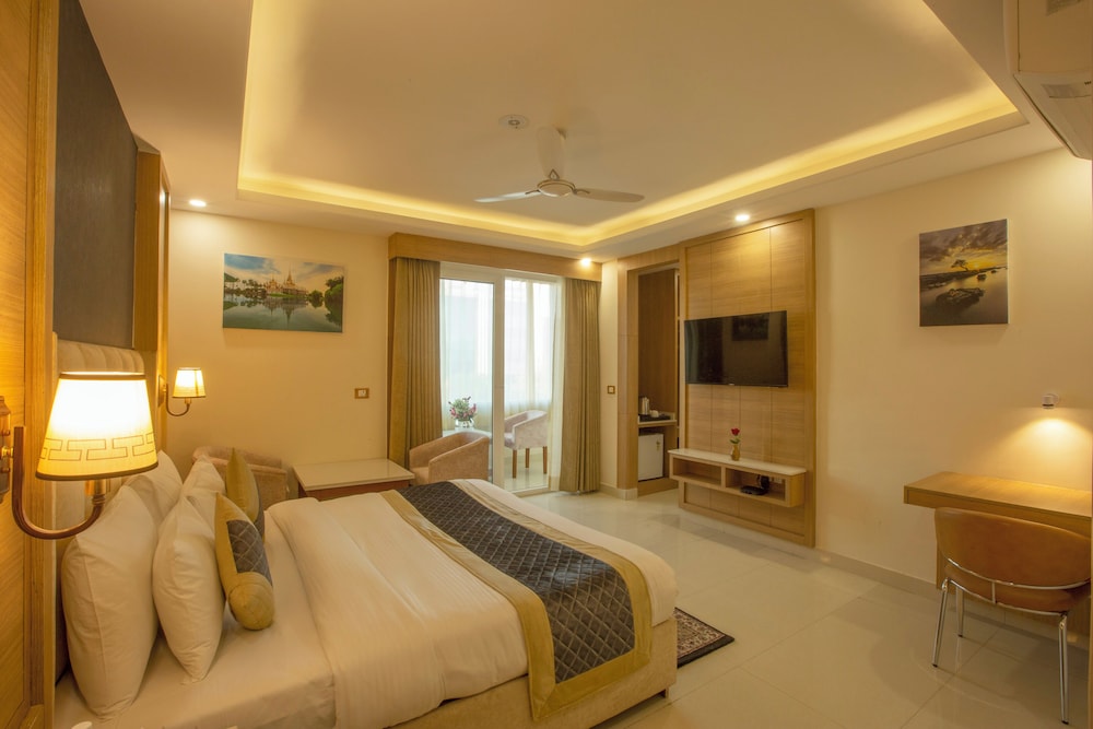 Deluxe Double Room - Photo 10