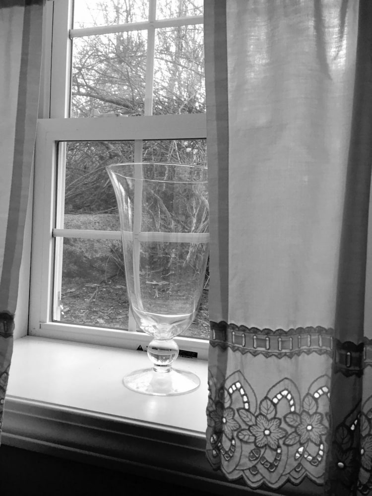 Romantic Suite, 1 King Bed, Kitchen photo 2