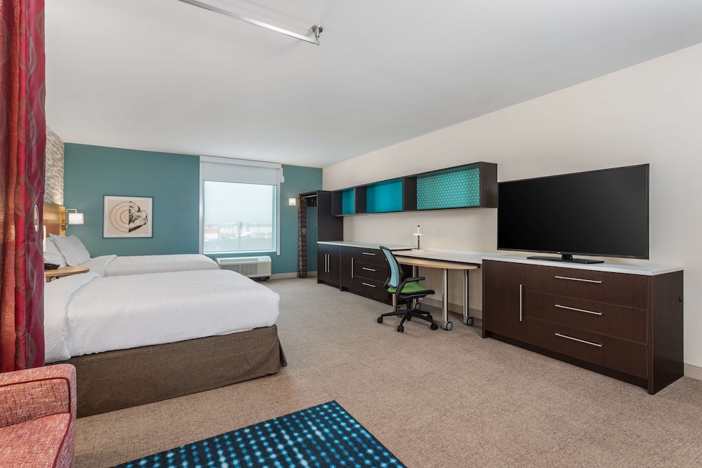 Studio Suite, 2 Queen Beds, Accessible, Bathtub photo 1