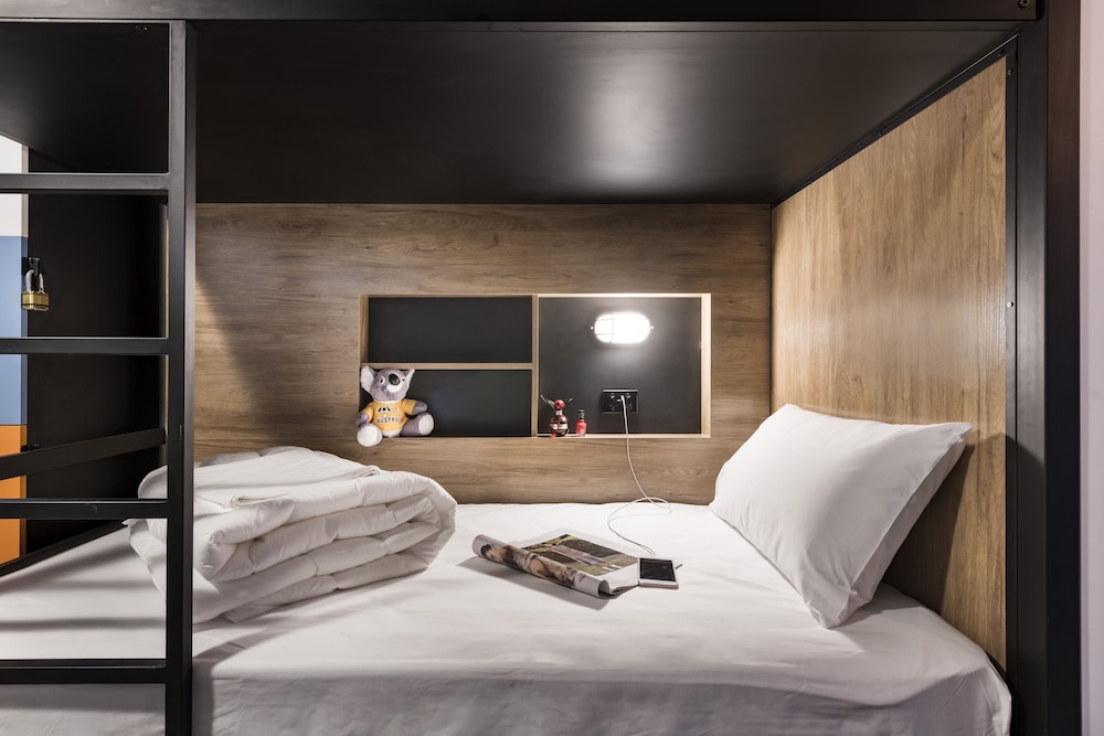Good Shared 8 Room - Private En-suite photo 2