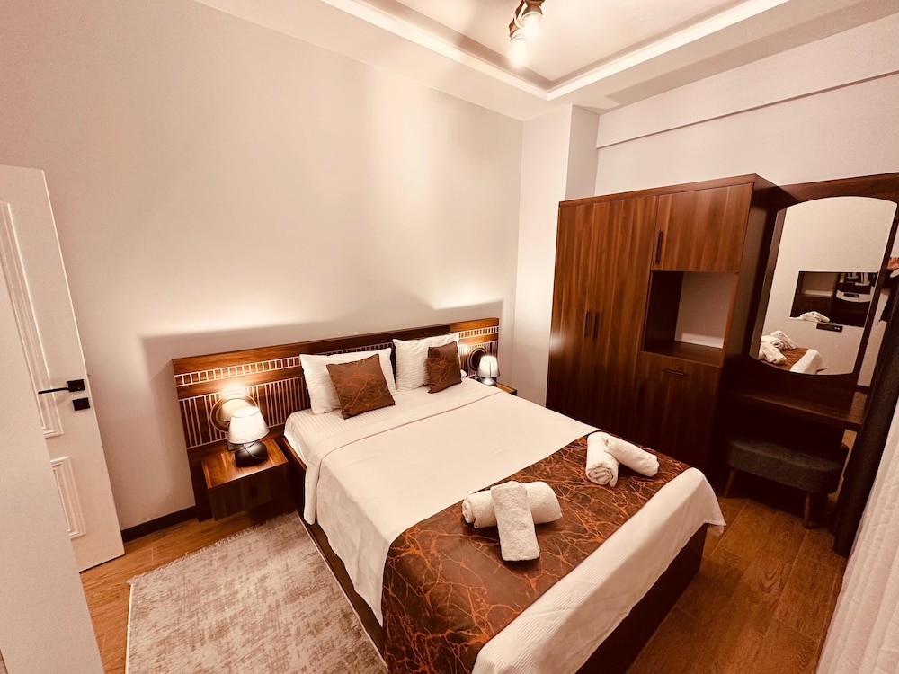Family Triple Room, Multiple Beds, Smoking, Balcony