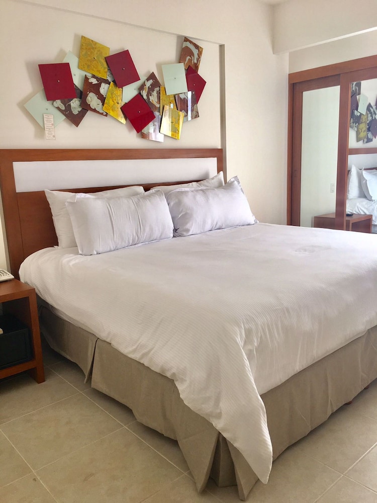 Standard Room photo 2