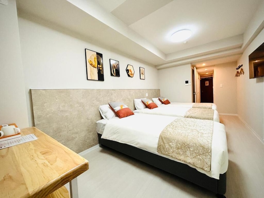Classic Triple Room