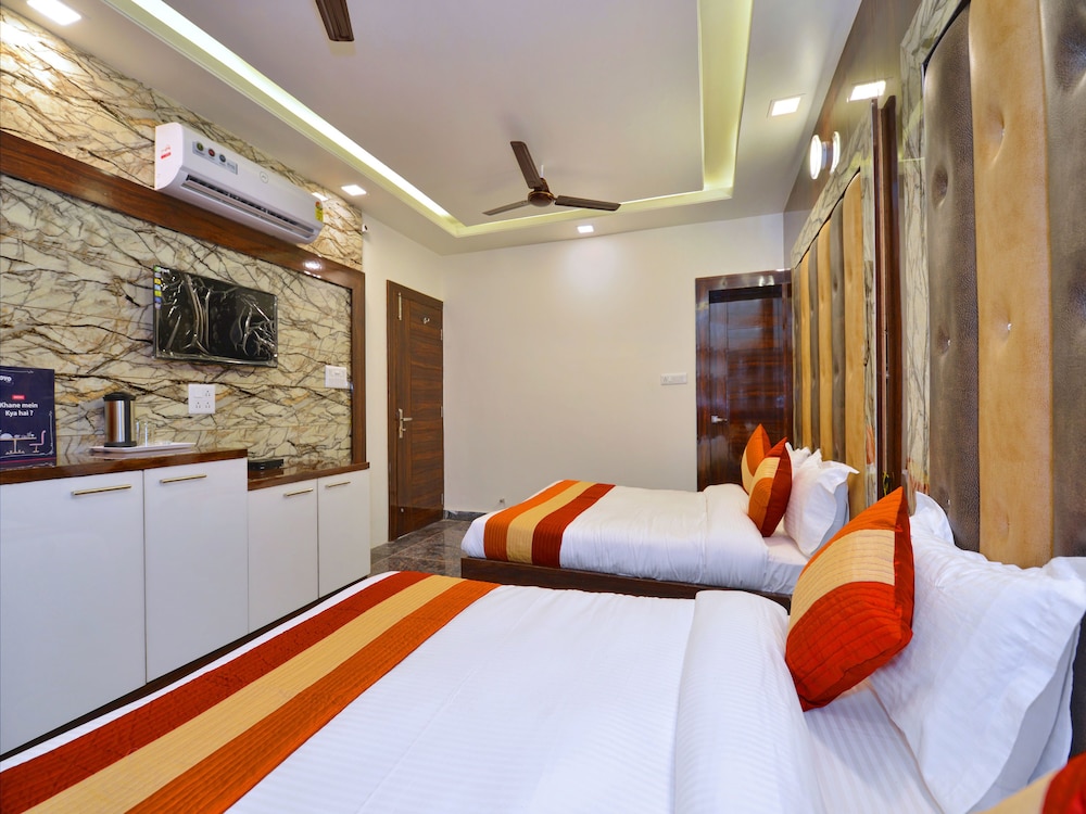 Double Or Twin Room photo 3