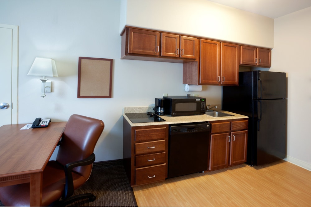 Studio Suite, 1 Queen Bed, Accessible (Communications) - Photo 1