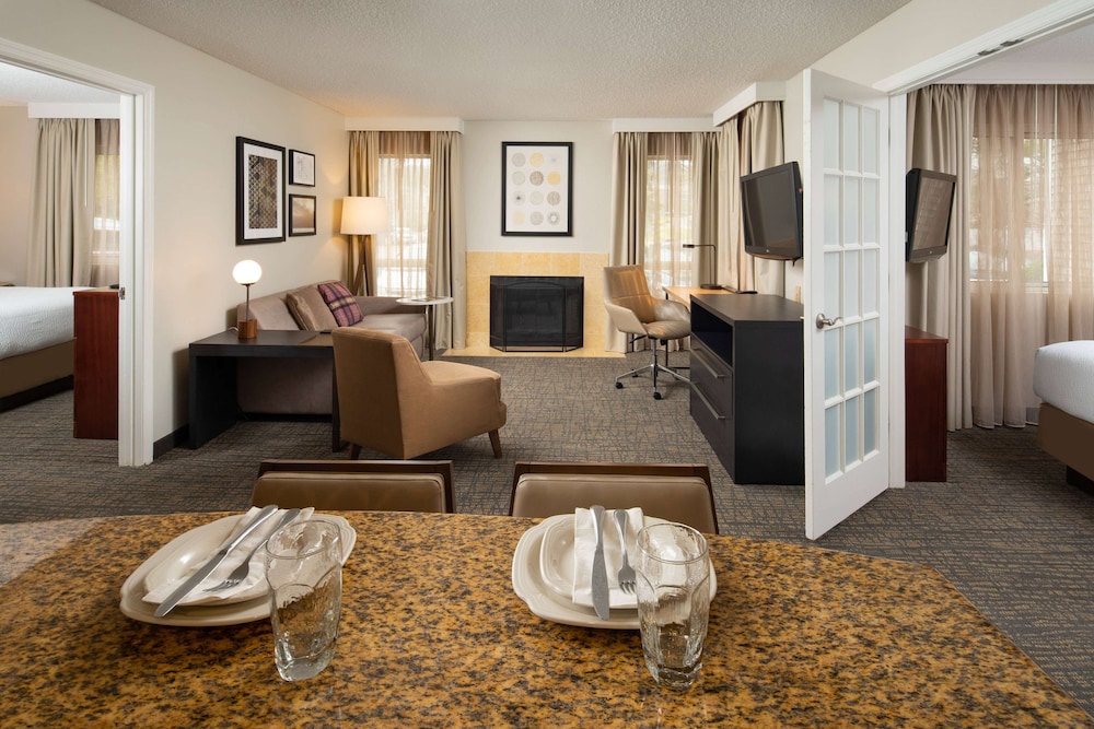 Superior Suite, Multiple Beds (Two Bedroom)