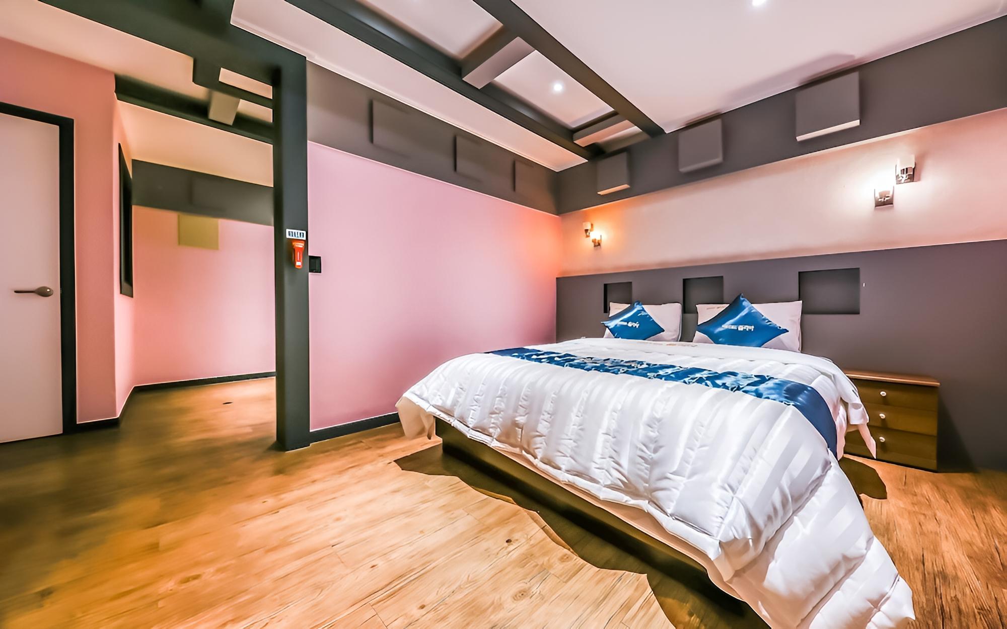 Room (VIP) - Photo 2