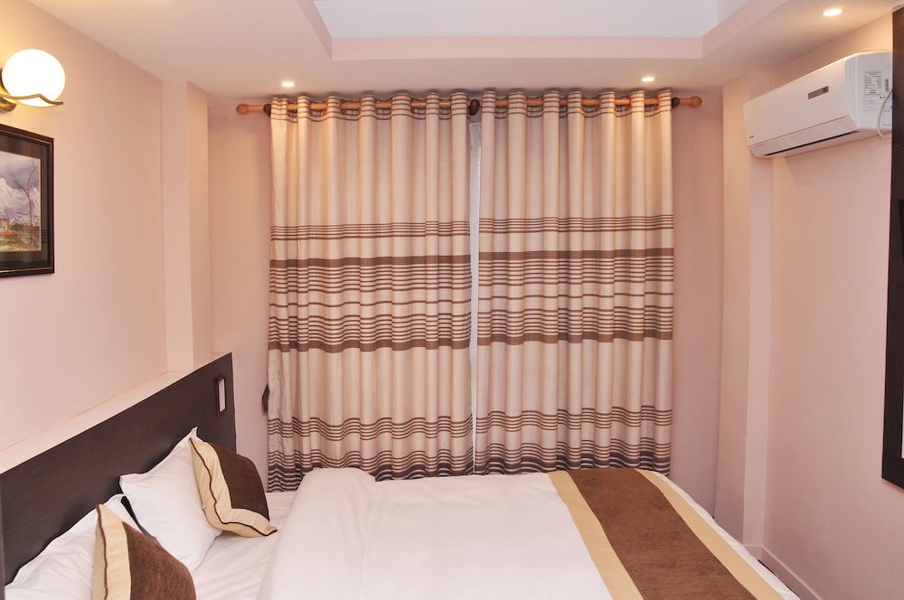 Deluxe Single Room, 1 Twin Bed photo 2