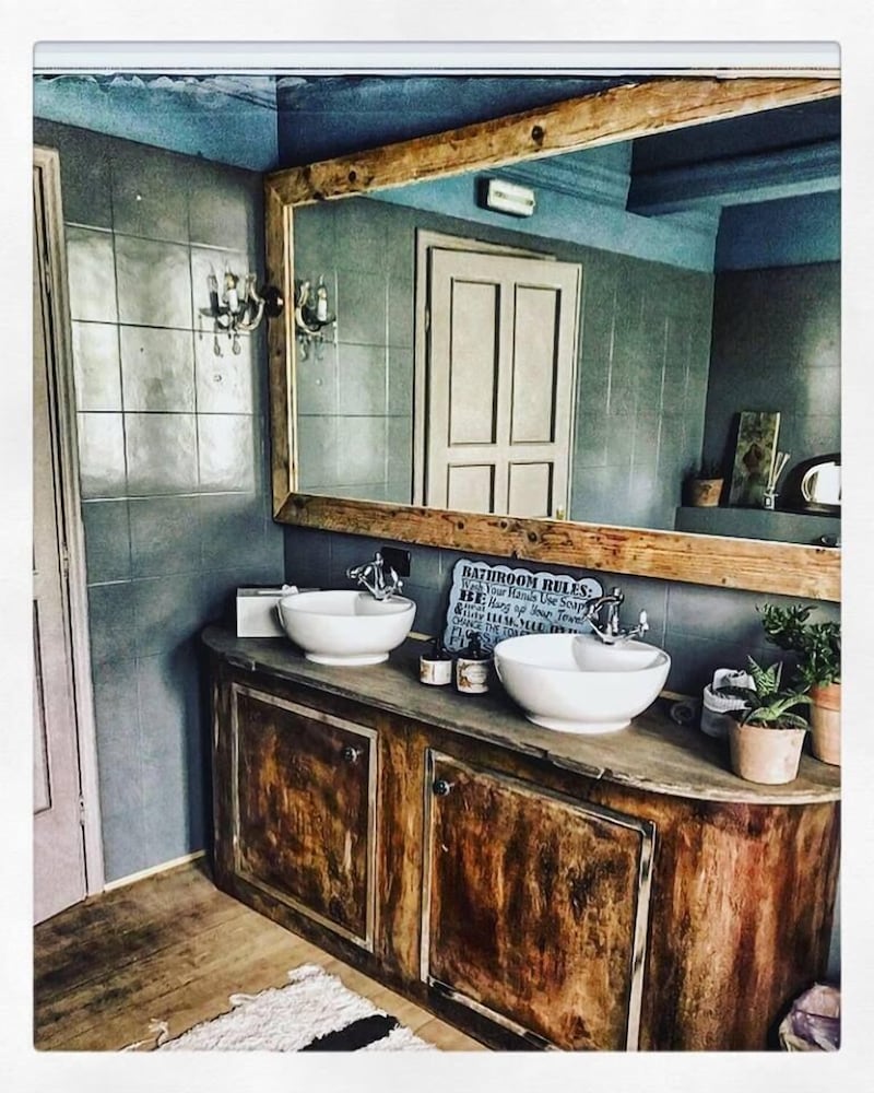Double Room, Shared Bathroom (Parigi Chic) photo 3