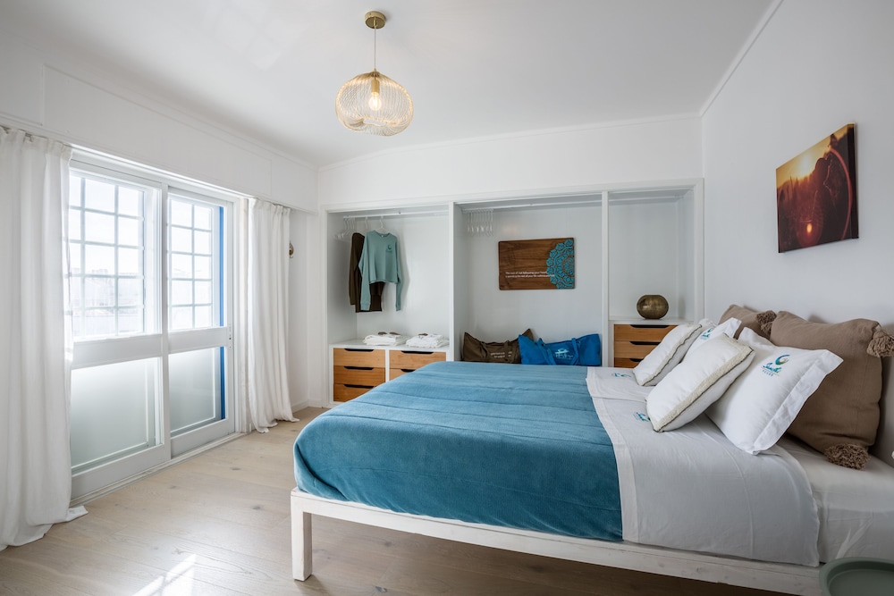 Basic Suite, Private Bathroom, City View photo 1