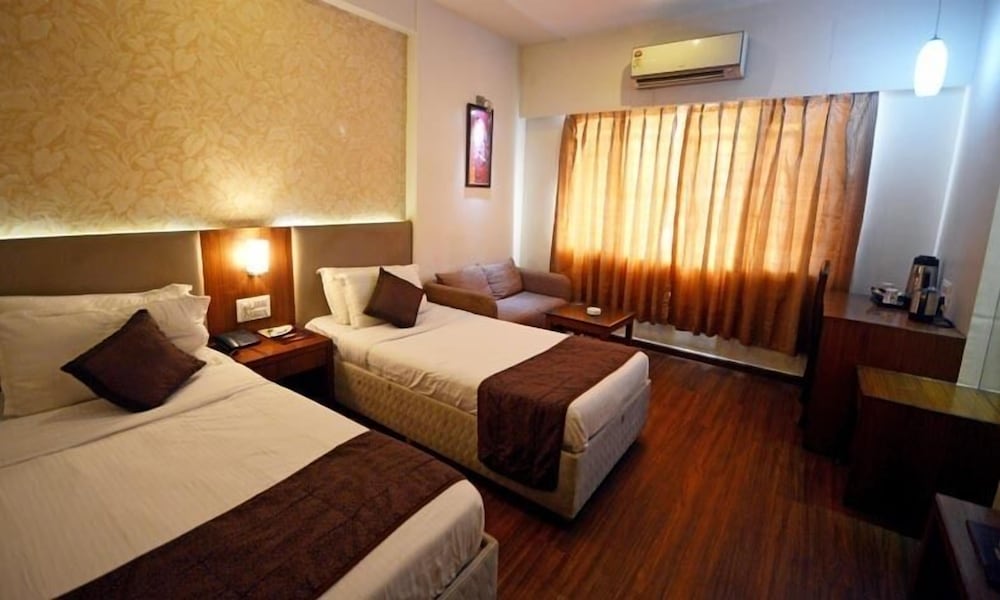 Urban Room photo 3