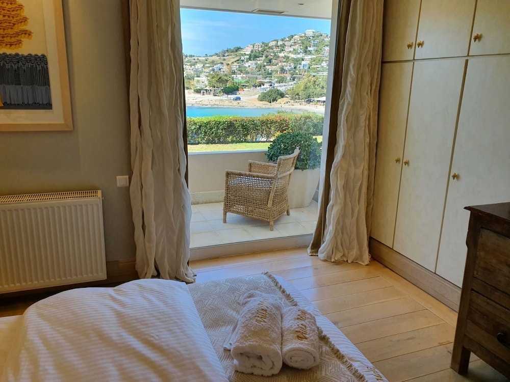 Luxury Villa photo 3