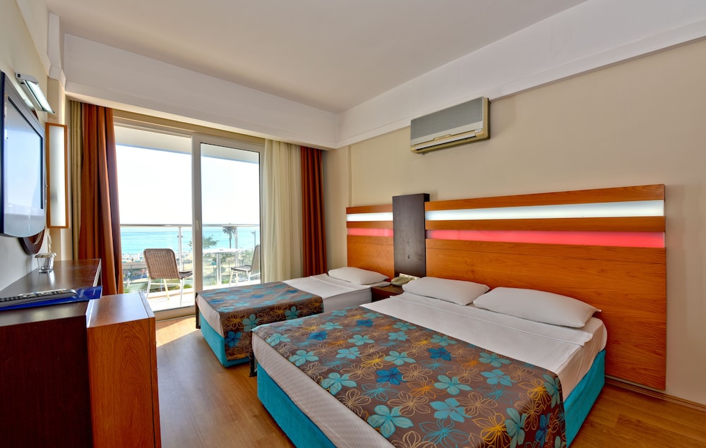 Standard Room, Sea View photo 2