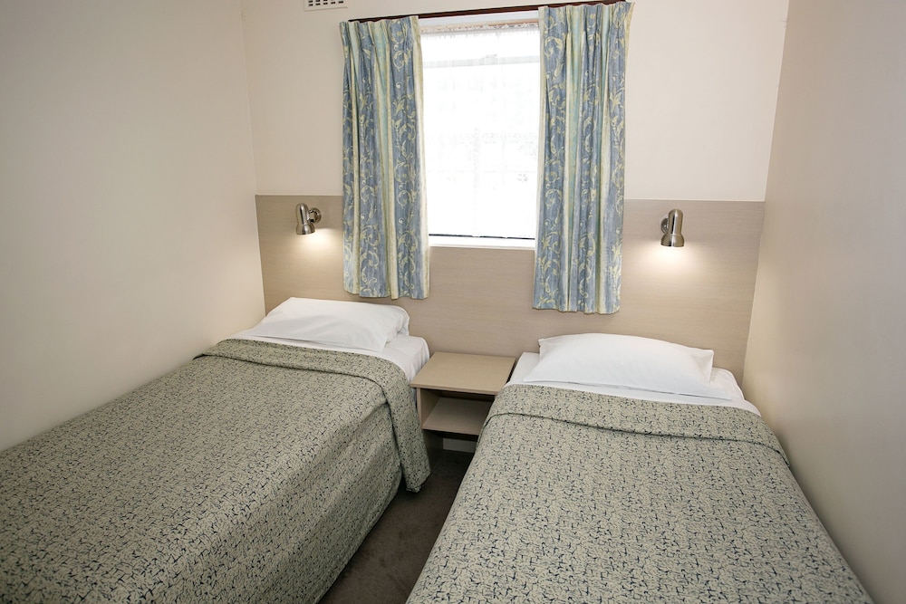 One-Bedroom Apartment - Photo 14